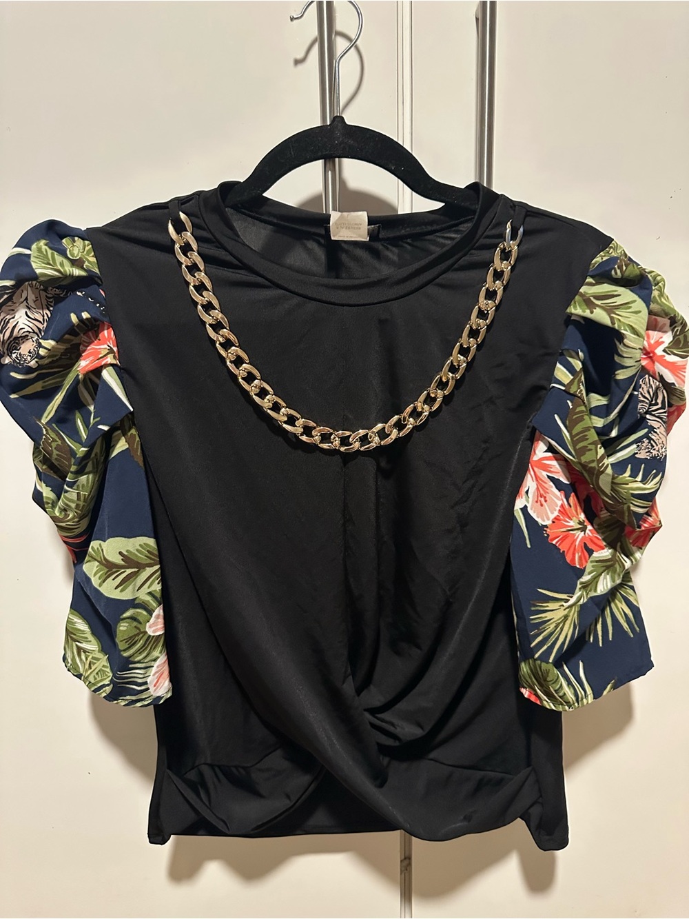 Black Floral-Sleeve Puff Top with Gold Chain Accent